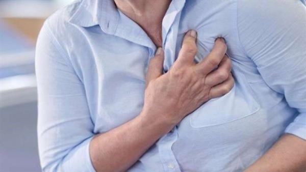 تعرّف على 8 أعراض للنوبة القلبية قبل شهر من حدوثها