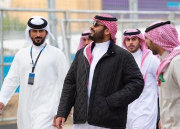 بالصور.. محمد بن سلمان يظهر بشكل مختلف وجديد بالرياض في افتتاح بطولة (شاهد) بالصور.. محمد بن سلمان يظهر بشكل مختلف وجديد بالرياض في افتتاح بطولة (شاهد)