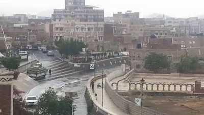 دكتور جامعي يذبح إبنته في صنعاء....لهذا السبب !