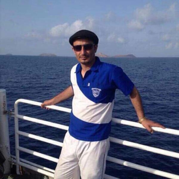 إصابة المغترب اليمني في امريكا «عمرو فاضل» بطلق ناري اثر تصديه لعصابة حاول السطو على محله (الاسم)