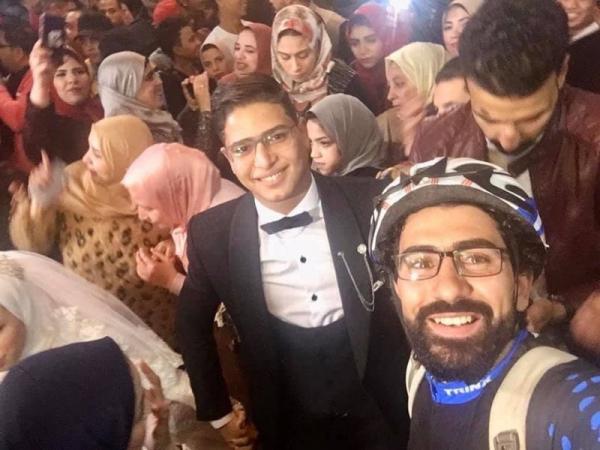 بحث اليتيمان عن مدعوين لعرسهما ولم يجدا.. فكانت مفاجأة لم تكن في الحسبان ! (صور)