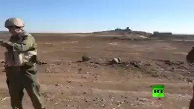 ضاحي خلفان ينشر فيديو ويصفه بالتاريخي لاستقبال القوات التركية في ليبيا (شاهد)