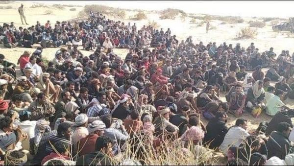 الصحفي اليافعي يعلق على صورة لتجمع أكثر من 500 شخص بمأرب طوقهم الأمن !