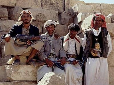 صعدة : مسلحوا الحوثي ينفذون حملة إعتقالات و إقتحام منازل و كبت لحريات الآخرين "أحداث"