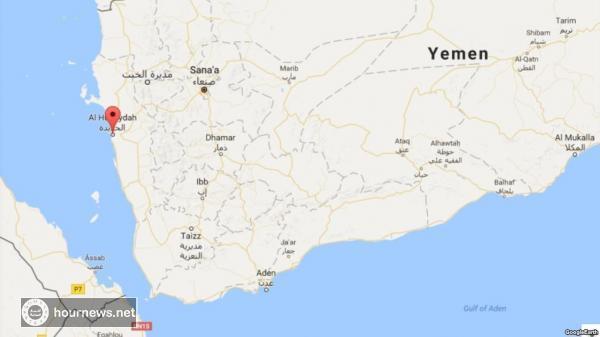 إصابة احد ضباط الارتباط بالحديدة برصاصة قناص إلى داخل مقر نقطة المراقبة
