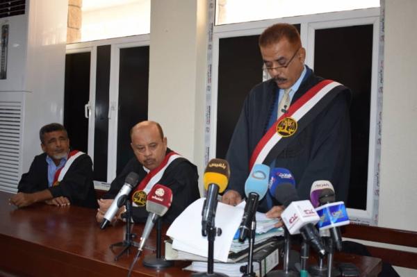 اسماء المتهمين الـ (32) الذين يجري محاكمتهم في عدن بتهمة الانقلاب على مؤسسات الدولة 