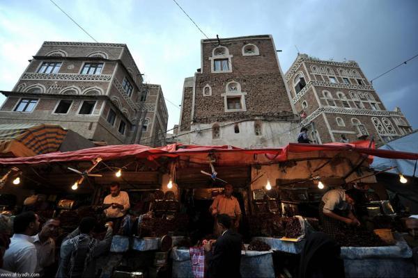 اليمنيون يستقبلون رمضان في ظروف اقتصادية سيئة