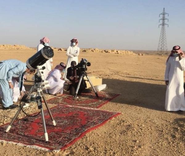 عاجل:  بدء تحري هلال رمضان في بعض مناطق المملكة .