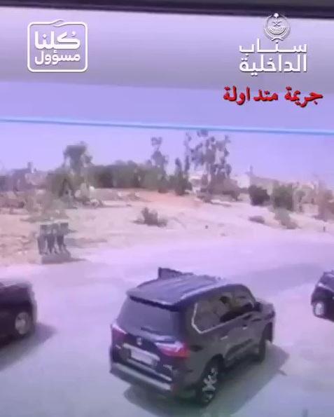 شرطة الرياض تطيح بتشكيل عصابي مكون من 5 اشخاص بينهم يمني .. (تعرف على جرائمهم)
