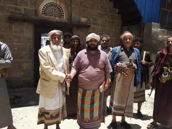 والد جهاد الأصبحي التي قتلها الحوثيين يكشف بالفيديو عما جرى لابنته وموقف قبائل البيضاء (الفيديو)