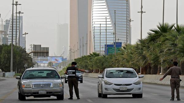 الداخلية السعودية تعلن: اليوم بدء منع التجول الكامل بالمدن والمناطق