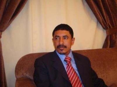 بينما مسلحو المؤتمر يحاولون منع محافظ الجوف من الدخول.. الشيخ العجي: بن عبود حظي باستقبال ليس له مثيل وعلى الجميع التكاتف لكي لا تتحول الجوف مرتعاً للمسلحين