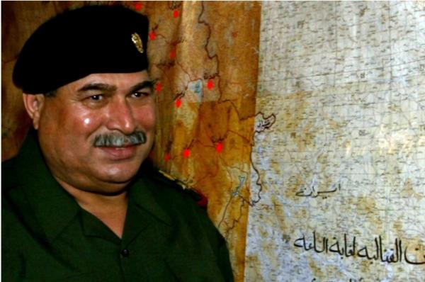 تشييع آخر وزير دفاع في نظام صدام حسين "سلطان هاشم" بعد وفاته في السجن