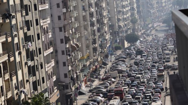 بعد ايام على زوجهما.. مصري يقتل زوجته بمساعدة أمه بطريقة غريبة
