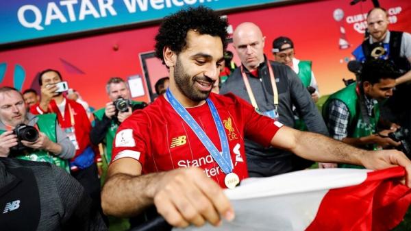 ليفربول يفاجئ صلاح بهدية سارة "استمتع بسحر محمد صلاح" (فيديو)