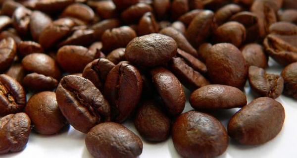 إليك 8 طرق للبقاء يقظا دون استهلاك الكافيين