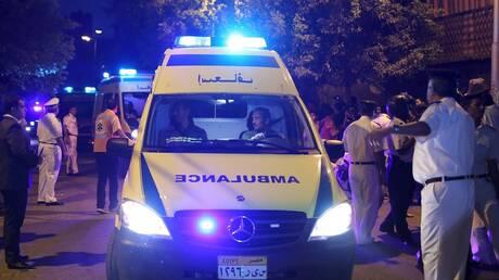 في جريمة بشعة. بائع يذبح عجوزا أمام باب المسجد بمصر