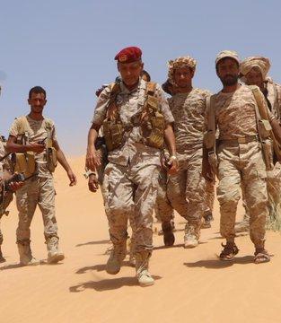 تصريحات غريبة ومريبة من قائد عسكري (رفيع) تابع للشرعية بشأن المعارك في الجوف ومأرب