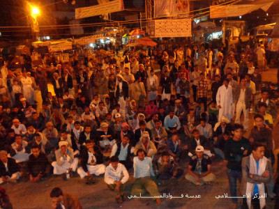 محمد الرداعي عضوالمجلس الاعلي للمشترك من علي منصة التغيير المبادرة الخليجيه حقنت الدماء .لكنها لم تحقق أهداف الثورة  