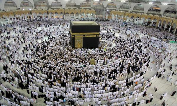 السعودية تكشف تفاصيل العودة التدريجية للعمرة