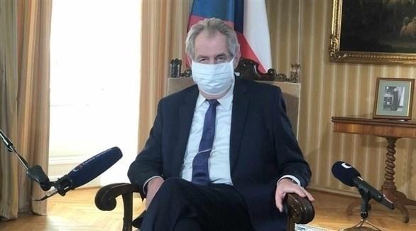 طلب للرئيس التشيكي بقائمة الجواسيس الروس يثير مخاوف