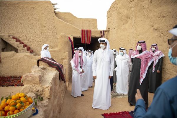 شاهد بالصور: الجولة التي قام بها ولي العهد محمد بن سلمان وأمير قطر تميم بن حمد بالعلا