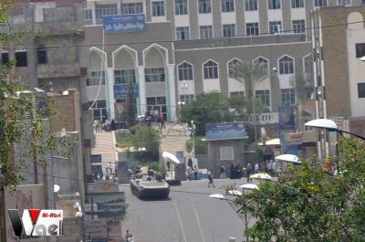 تراجع في مستوى الخدمات الطبي جراء المماحگات الحزبي في مستشفى الثورة العام بتعز 