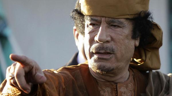 كشف كواليس الساعات الاخيرة ليوم مقتل القذافي والتسجيل الصوتي الأخير له