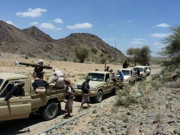 الحوثيون يدخلون مركز مديرية الزاهر في البيضاء، واشتباكات عنيفة وجها لوجه (تفاصيل)