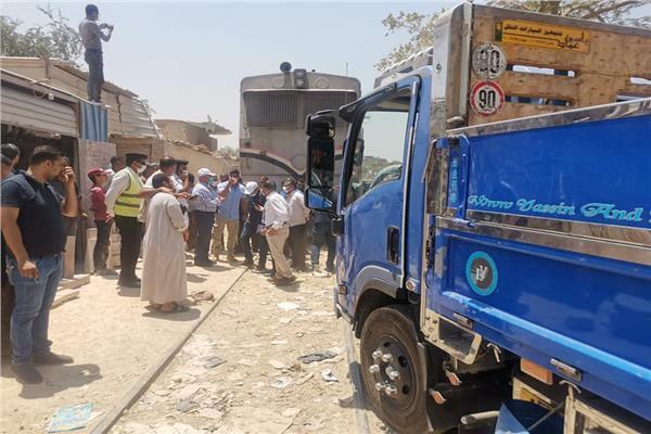 وزير النقل المصري يتدخل في اللحظة الحاسمة ويمنع وقوع كارثة جديدة