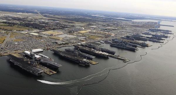 أكبر قاعدة بحرية في العالم تأسست في عام 1917 قـاعـدة نـورفـولـك Naval Station Norfolk