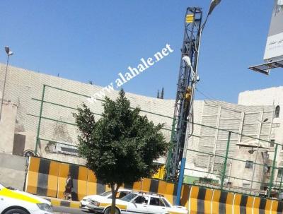 الرئيس هادي يوجه بحفر بئر للماء في حوش منزله بعد وضع مواد سامة في مشروع الماء