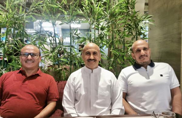 قيادة رفيعة من اسرة الرئيس صالح تلتقي مجددا بعد افتراق طويل
