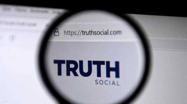 الإعلان عن إطلاق شبكة ترامب للتواصل الاجتماعي باسم truthsocial.com