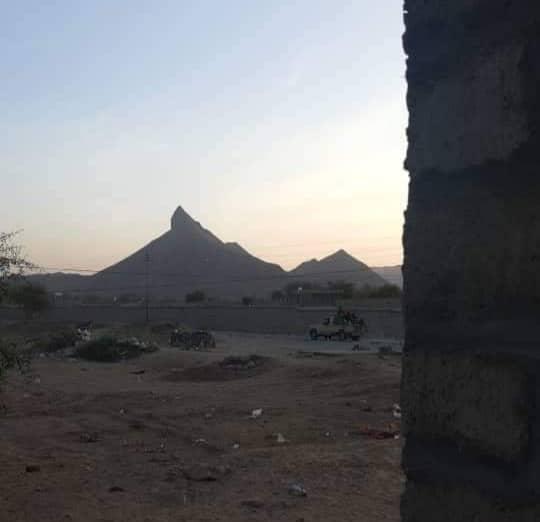 شاهد صور.. انسحاب قوات الحوثيين من بيحان بعد هجوم العمالقة العنيف عليهم !