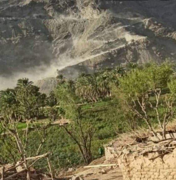 شاهد صور.. انسحاب قوات الحوثيين من بيحان بعد هجوم العمالقة العنيف عليهم !