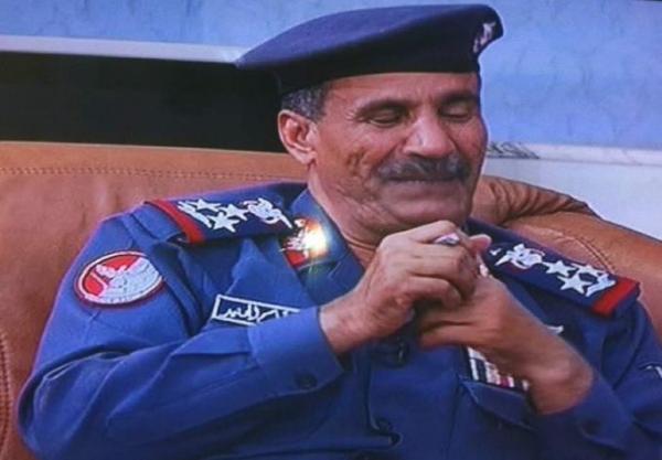 النائب الإصلاحي شوقي القاضي يطالب بتحقيق دولي في غارات التحالف امس على صنعاء