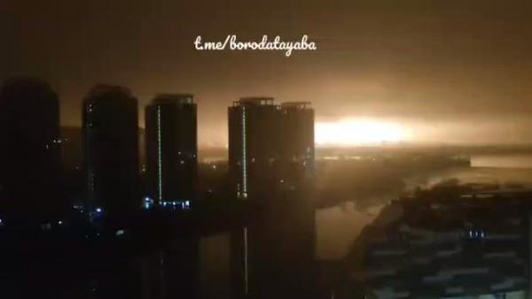 يشبه قنبلة نووية.. فيديو لانفجار هائل ضرب عاصمة أوكرانيا