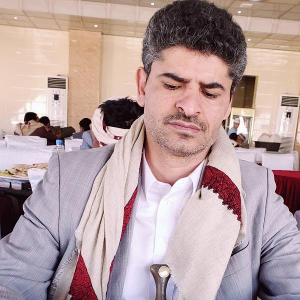 حسين الاملحي يكشف عن اعتقال صديقة بصنعاء بدون سبب، ومن وراء ذلك