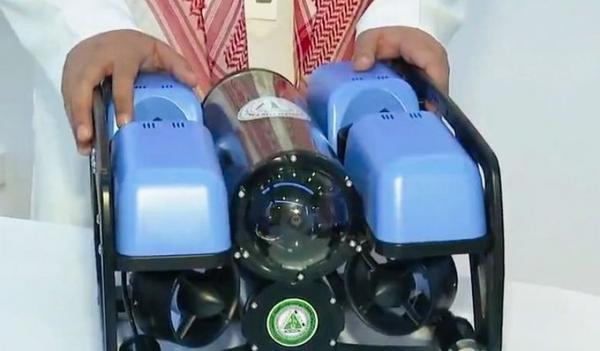 مهندسون سعوديون يصنعون «درون مائي» لصيانة منصات البترول البحرية