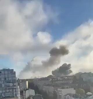  العاصمة كييف تحت القصف الروسي وزيلينسكي يقول: ساعدونا.. جرحى وقتلى في كل أوكرانيا