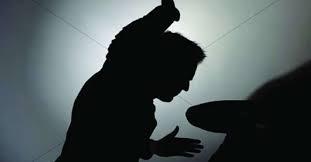 حوثي يضرب ابنته حتى الموت .. بعد خلافاته مع والدتها