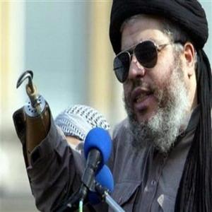 محامي الدفاع عن ابو حمزة المصري ينجح في حصول موكله على أطراف صناعية