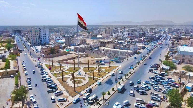 كانت ستسبب كارثة باليمن.. ضبط 7 أطنان مواد غذائية منتهية في أحد المخازن
