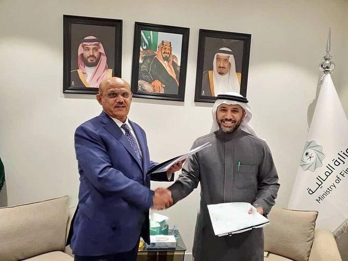 محافظ "المركزي اليمني": الوديعة السعودية ستمكن الحكومة من تنفيذ الإصلاحات الاقتصادية