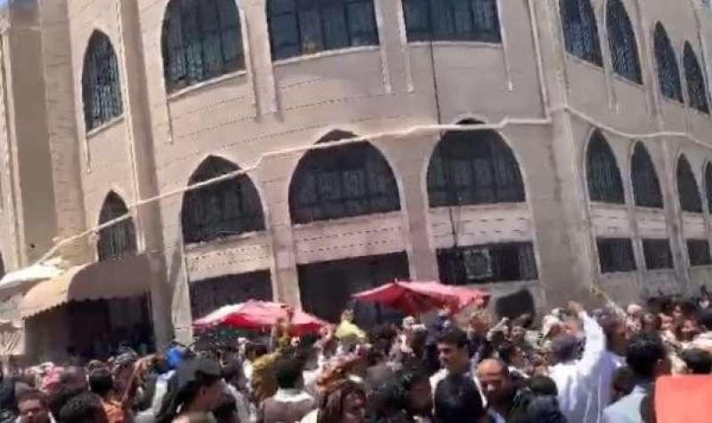 الحوثيون يقتحمون مسجد السنة في سعوان (تفاصيل ما حدث)