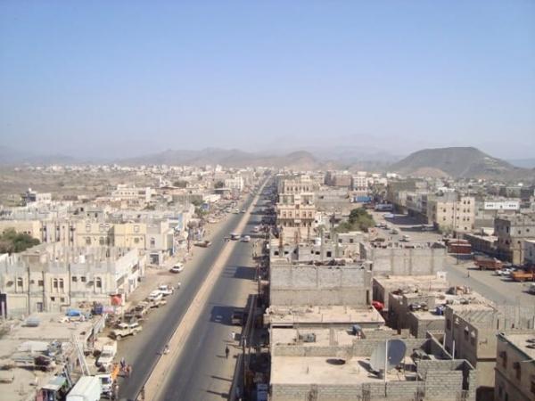 اشتباكات مسلحة داخل سوق وسط محافظة لحج وسقوط قتلى وجرحى