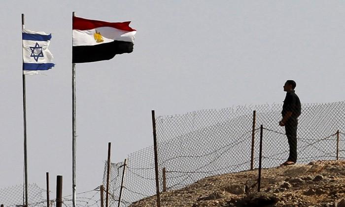 4 إصابات من الجنود الإسرائيليين في إطلاق نار على الحدود المصرية