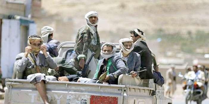 جماعة الحوثي تعتقل ناشطه من محافظة إب وتخفيها في السجون