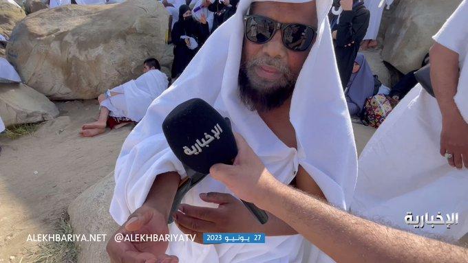شاهد.. حاج إيطالي يروي قصة تحول إصابته بالقدم إلى دافع لأداء فريضة الحج